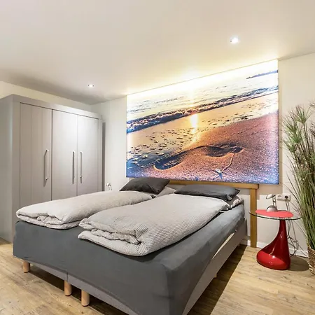 Treibholz - Feriendomizil Ostsee * שונברגר שטרנד